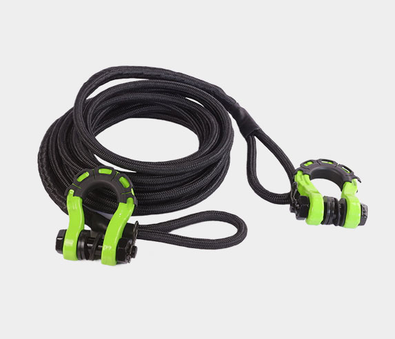 Black trailer rope with shackles